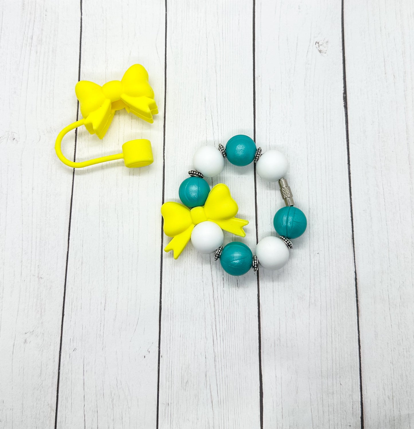 Sunflowers and Bows Tumbler Accessories