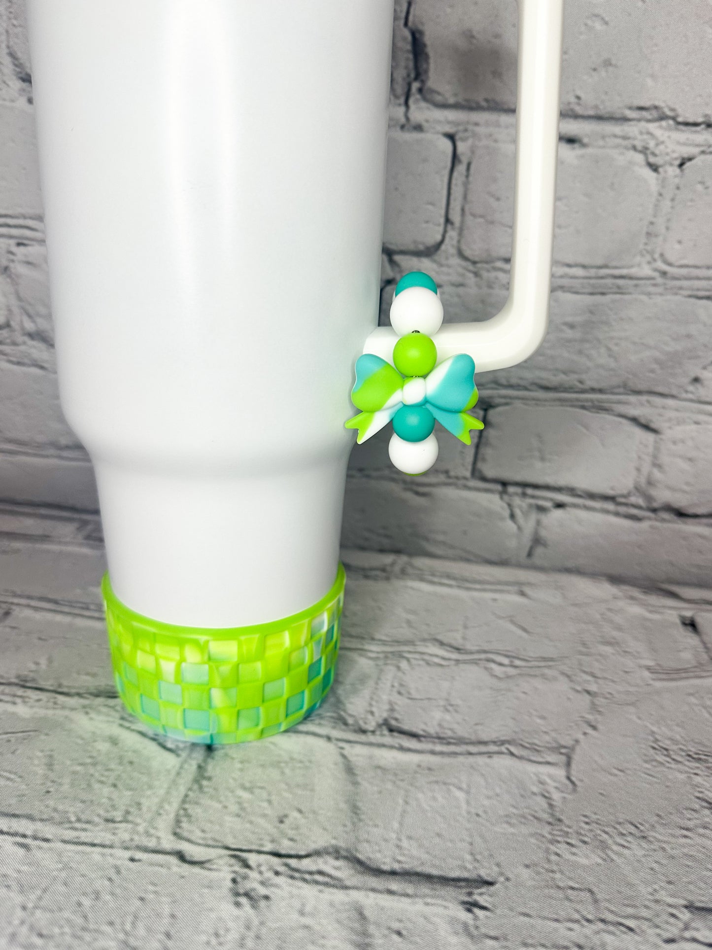 Summer Swirl with Bow Tumbler Accessories
