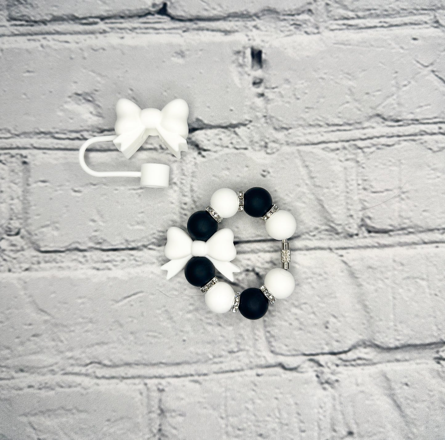 Black and White Floral with Bows Tumbler Accessories