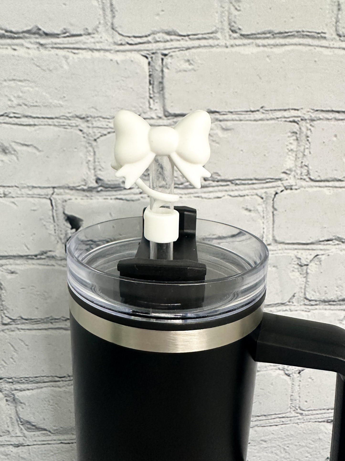 Black and White Floral with Bows Tumbler Accessories