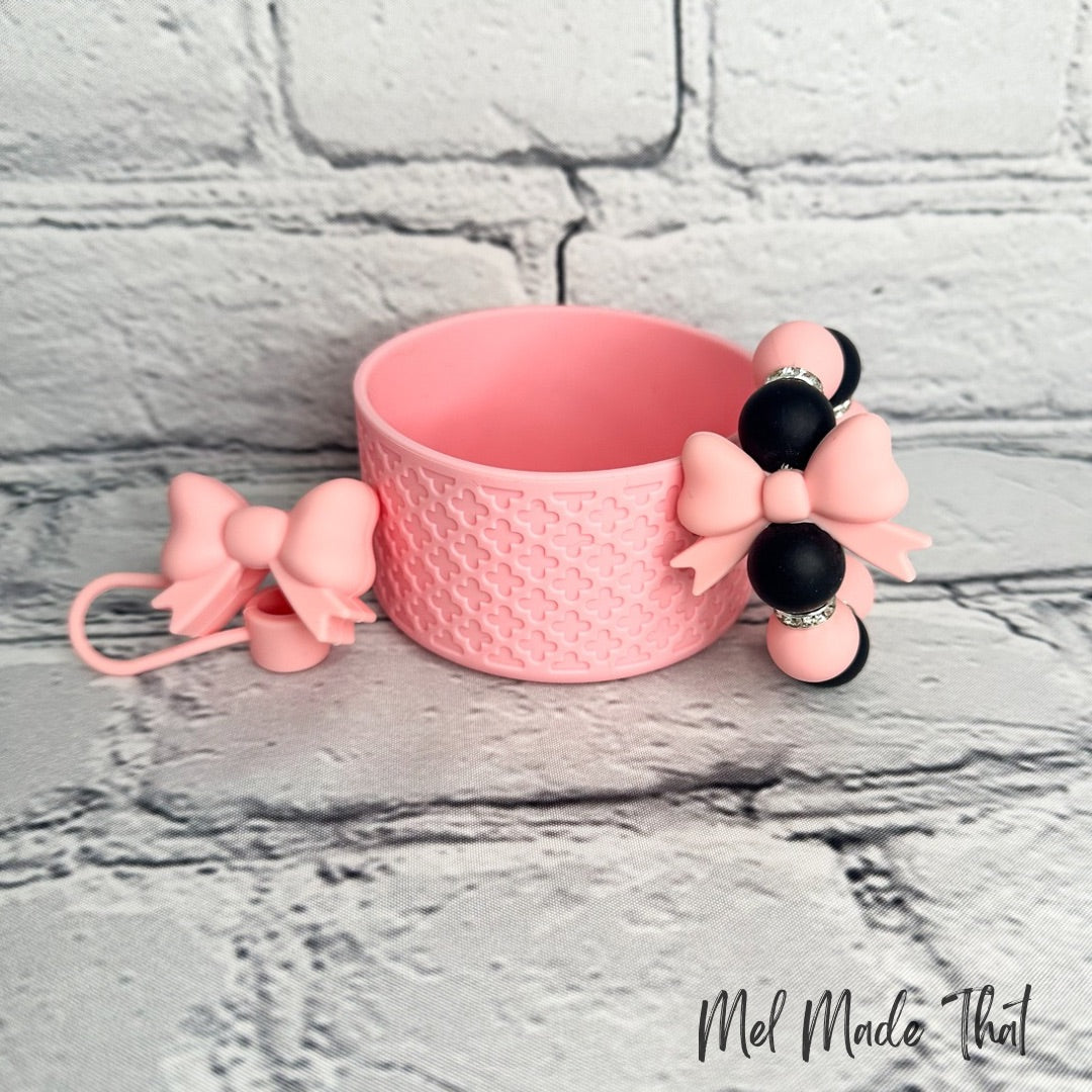 Pink Bows & Quatrefoil Tumbler Accessories
