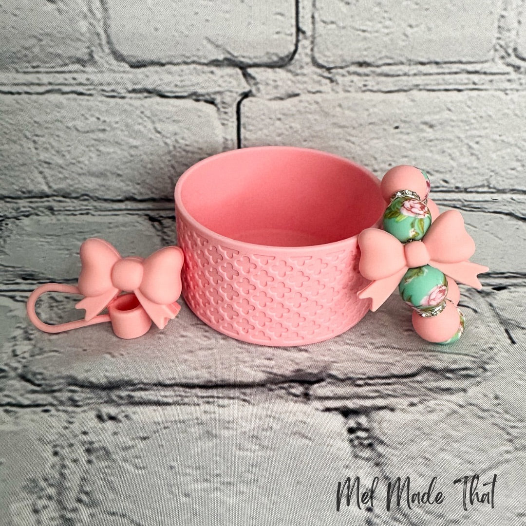 Pink Bows and Floral & Quatrefoil Tumbler Accessories