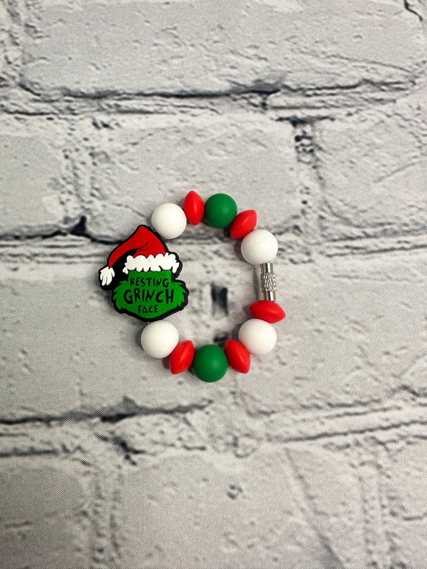 Resting Grinch Face - Cup Charm