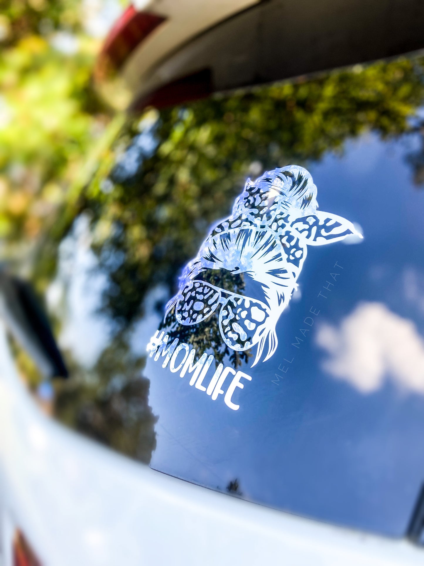 Vinyl Decal - MOMLIFE Leopard Print/Mom Bun