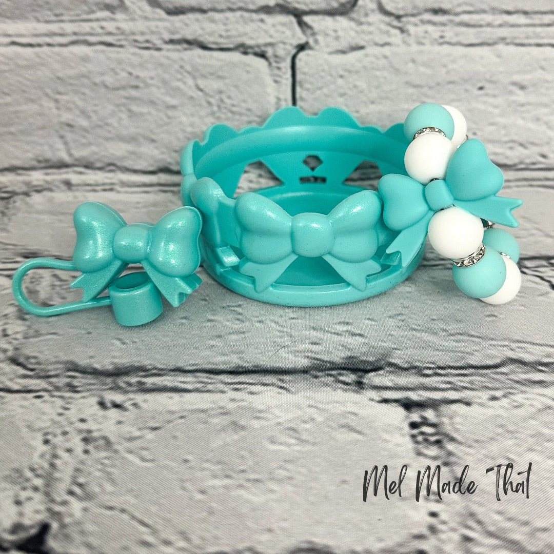 Turquoise Coquette Bows Tumbler Accessories